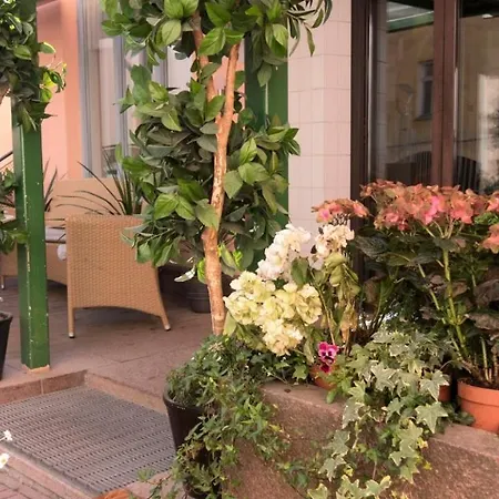 Hotelli Rivoli Jardin